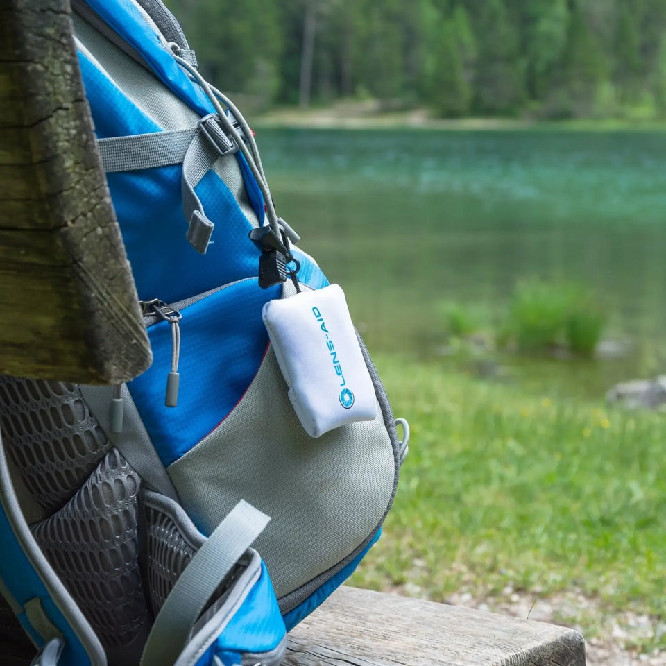 Panno in microfibra per la pulizia con custodia e moschettone - Fotocamere e fotografia > Accessori per fotocamere Panni in microfibra per la pulizia della fotocamera