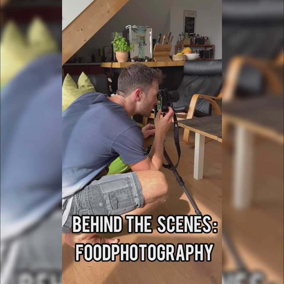 Pince métallique pour réflecteurs pliables et fonds photographiques