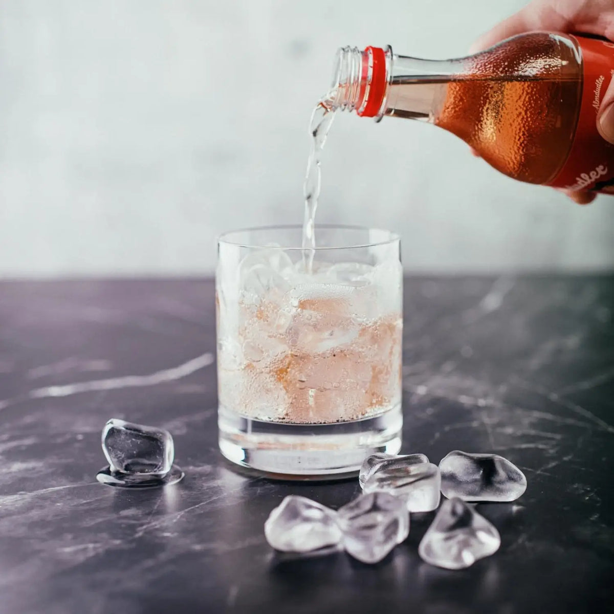 Transparent decorative plastic ice cubes - Camera & Photo > Photo Studio Equipment Photo Studio Accessories